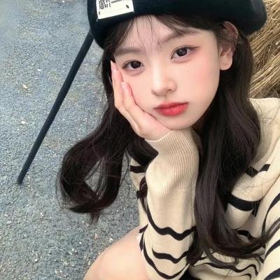 一个新足球